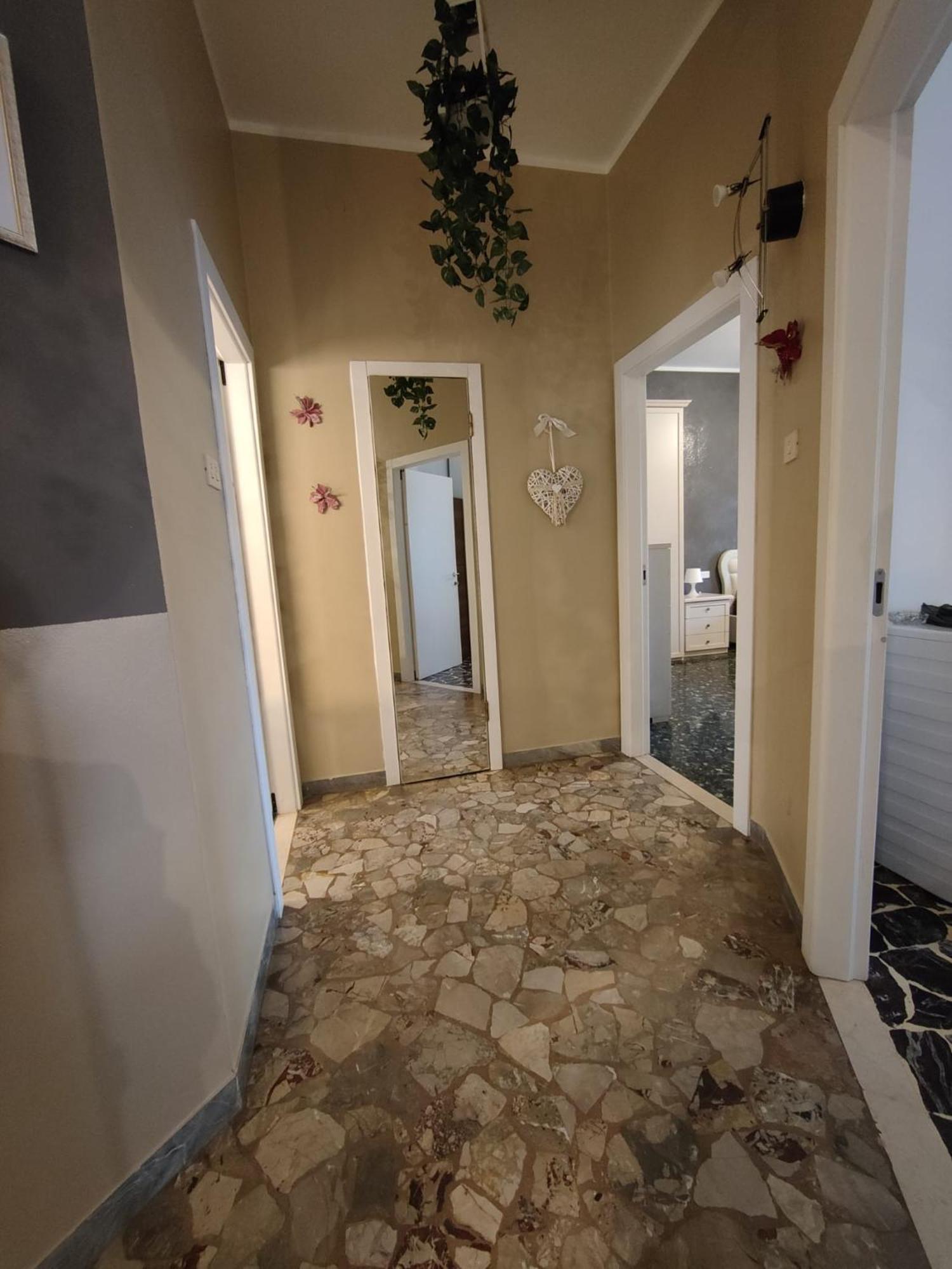 Elegante Appartamento 90 Mq Zona Corticella Fiera Bologna Exteriör bild